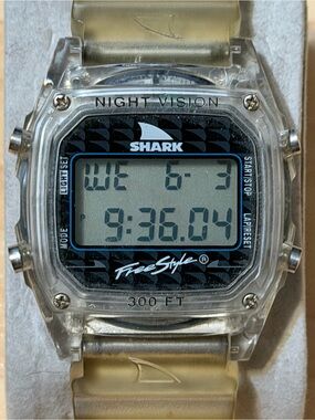Freestyle Shark Classic Vintage Resin Band Digital Mens Unisex Surf Skate Watch